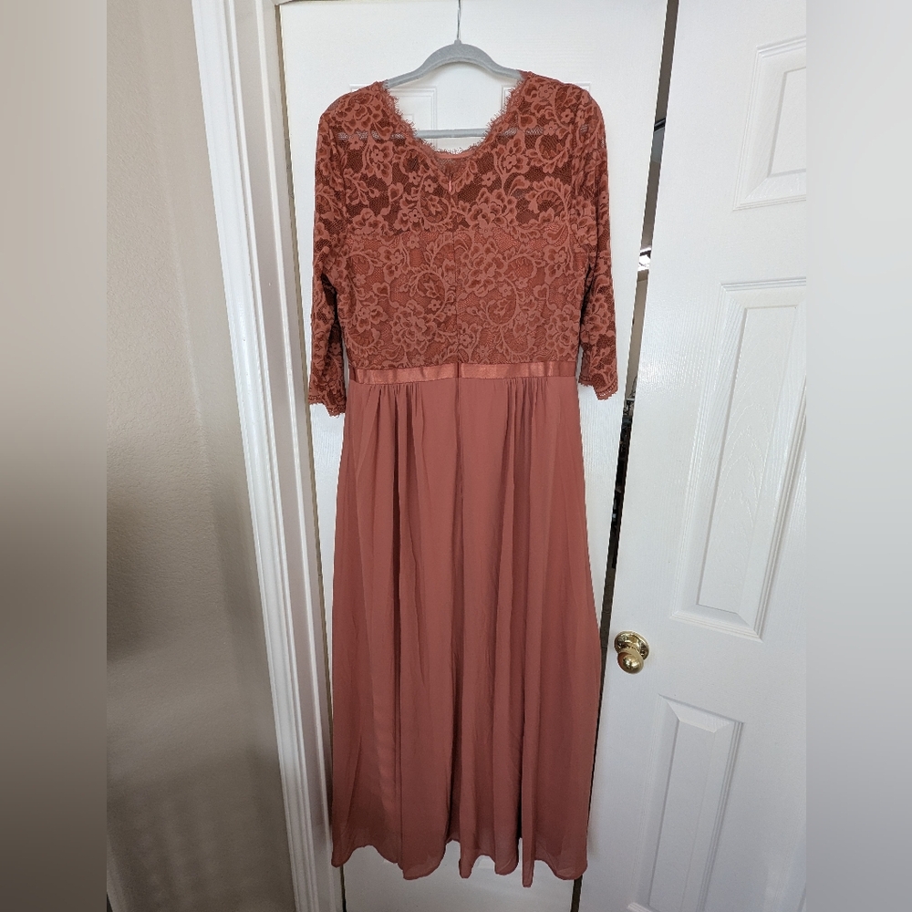 Miusol Lace Bodice 3/4 Sleeve Dress in Terracotta